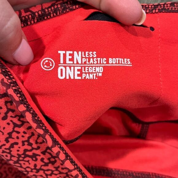 Nike Legend 2.0 Mezzo Capri TGT Leggings II Mid Rise Pull-On Stretch Red Small - Picture 4 of 6